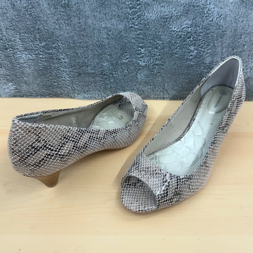 Giani Bernini Faux‎ Snakeskin Kitten Heel